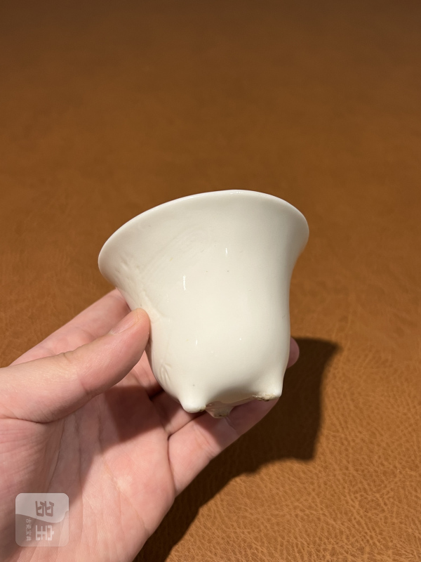十七世纪 德化乳足琴鹤诗文杯 - 图4